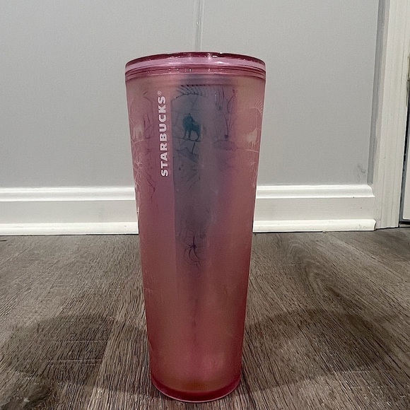 Starbucks 2022 Plastic Cold Woodland Lace Soft Touch 24oz Holiday Tumbler Venti - Picture 1 of 6